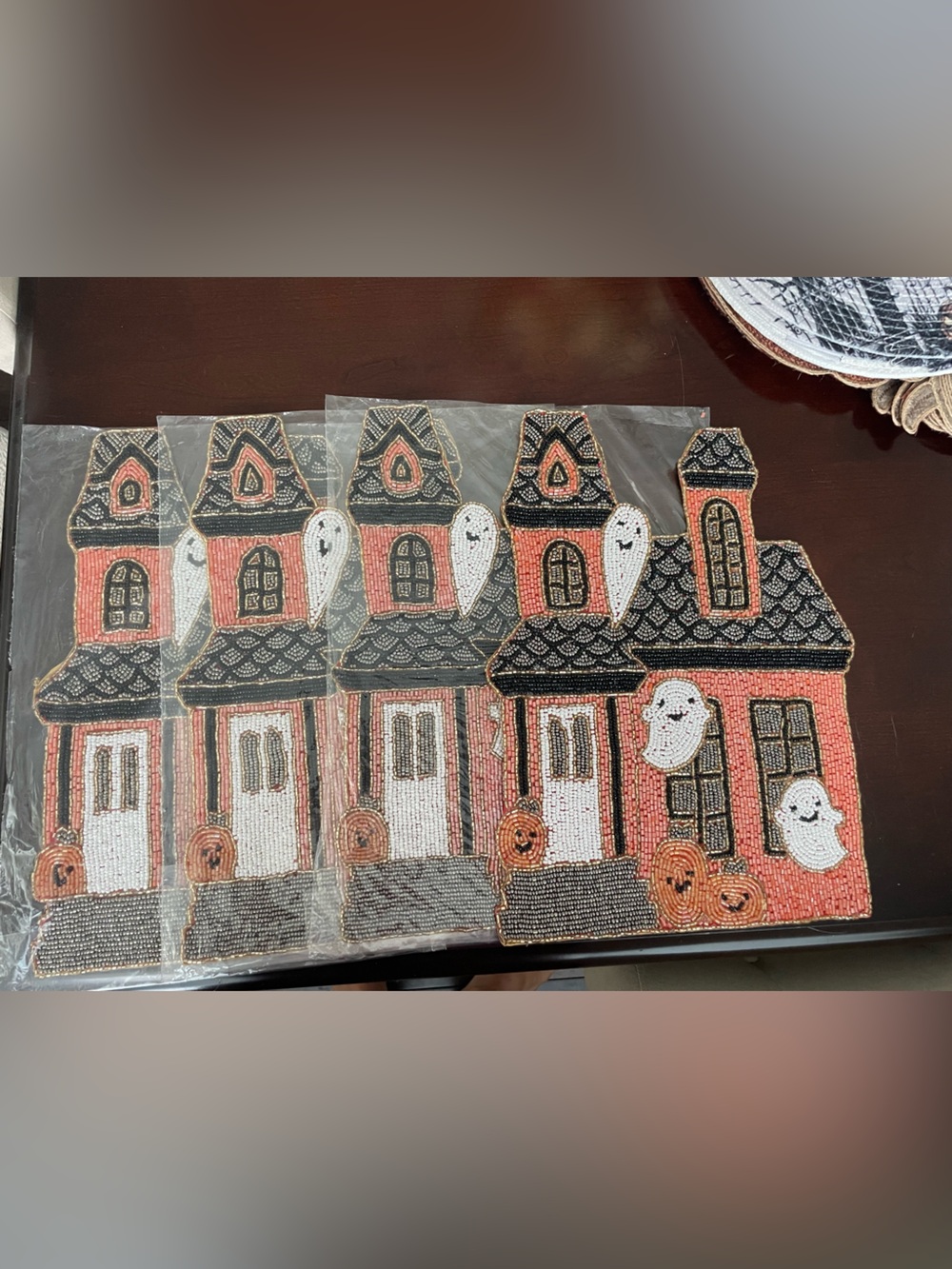 x4 Haunted House Halloween Ghost Pumpkin Shimmer Beaded Placemats CHARGERS Set